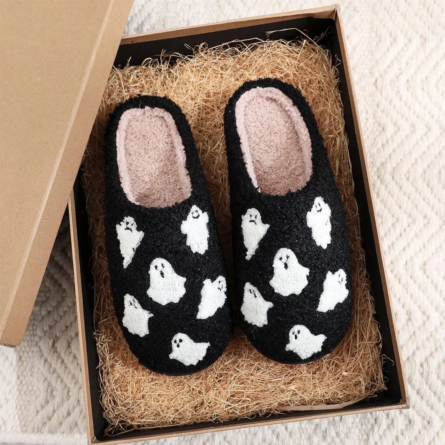 Couple Models Winter Fashion Halloween Cute Ghost Pattern Cotton Slippers Men And Women Soft Comfortable Home Warm Slippers