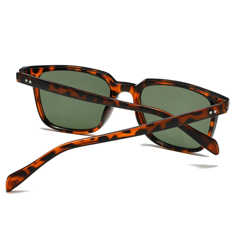 Timeless Stride Sunglasses